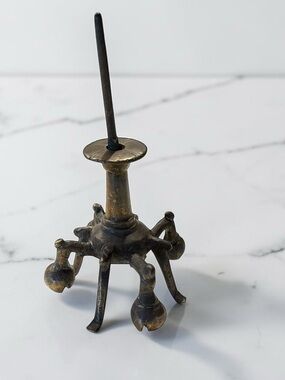 Brass Kohl Holder and Applicator with Bell Charm Feet - Antique Finish